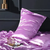 taie d'oreiller en satin joyeux violet clair